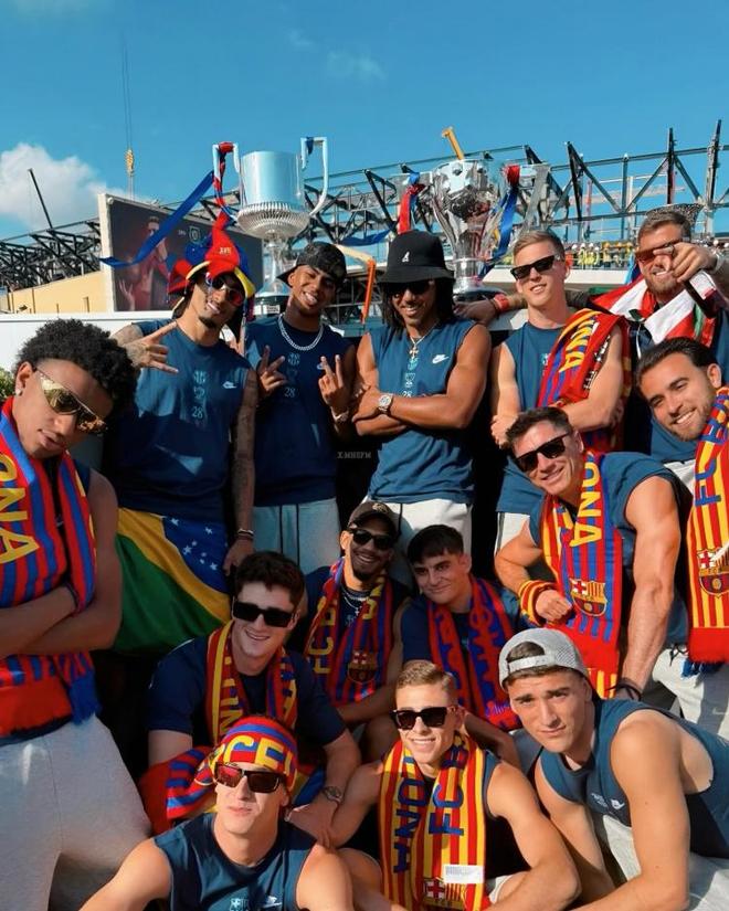 韩鹏：徐根宝指导80多岁高龄还在工作一线，这非常让人感动