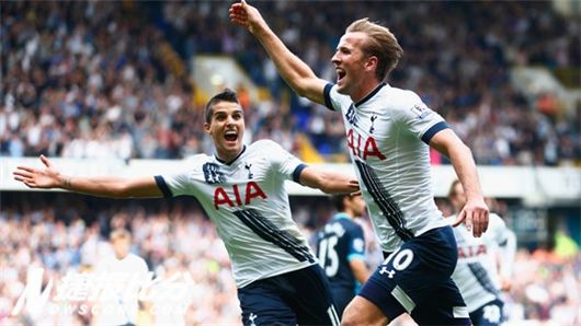 记者：吉乌今天飞往桑德兰，未来24小时内接受体检