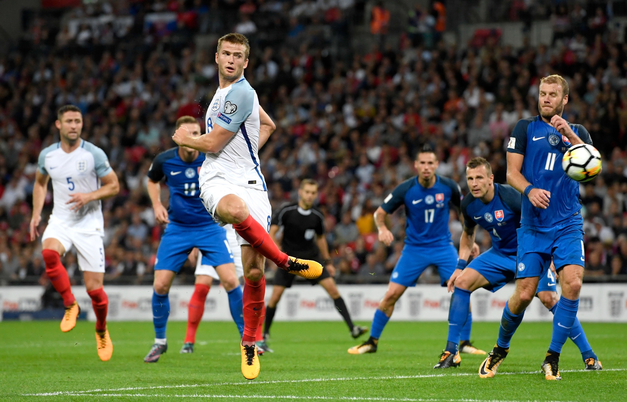 篮网全队助攻数据全面提升