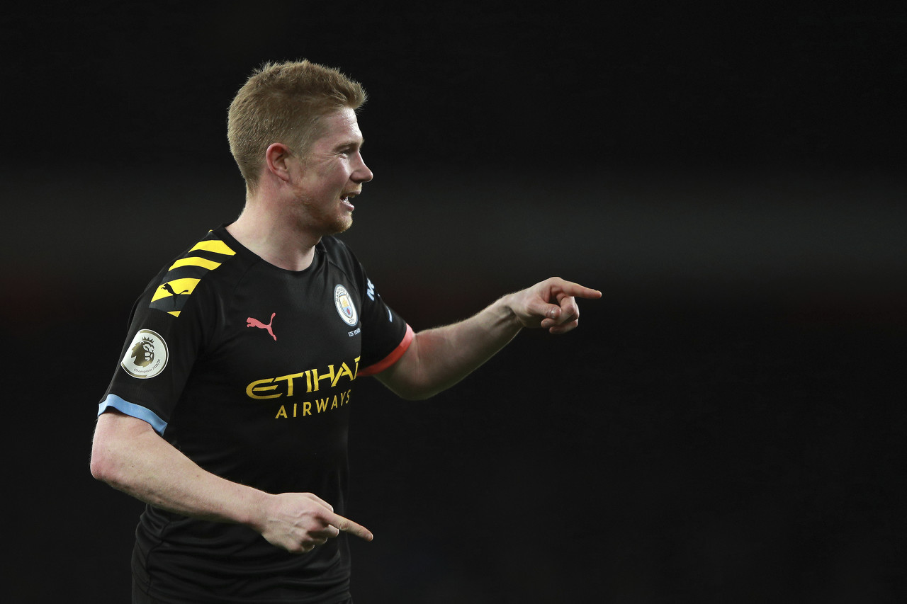 福布斯体育：勇士加入字母争夺战，可提供4首轮+追梦等筹码