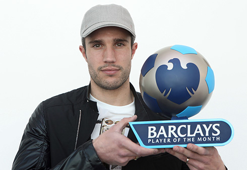 曼联欧联杯客场险胜，积分榜形势紧张